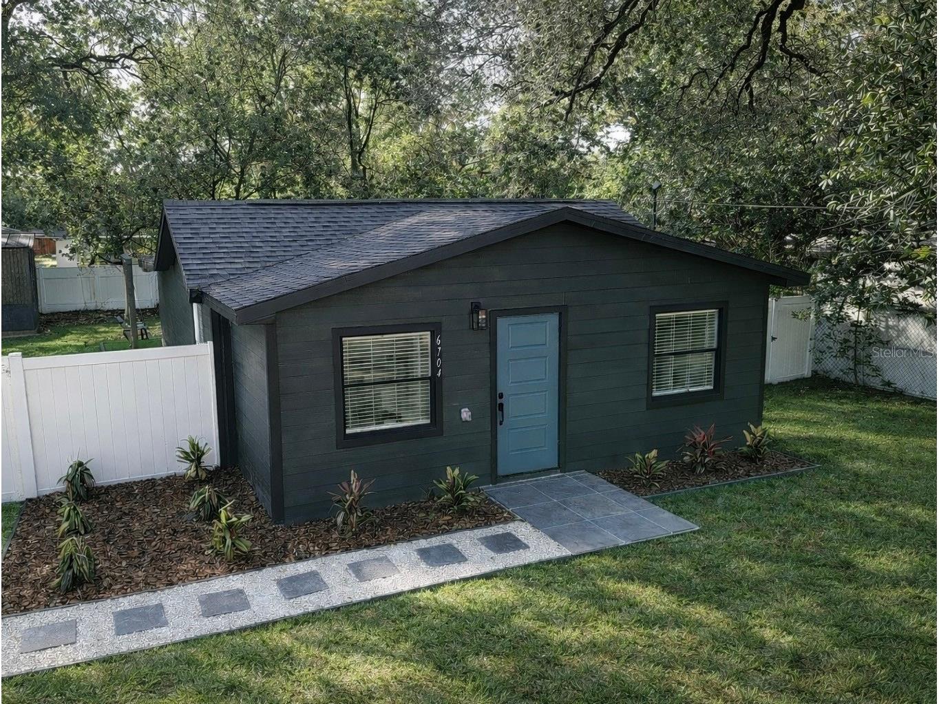 6704 N 11th Street Tampa FL 33604 TB8472985 image1