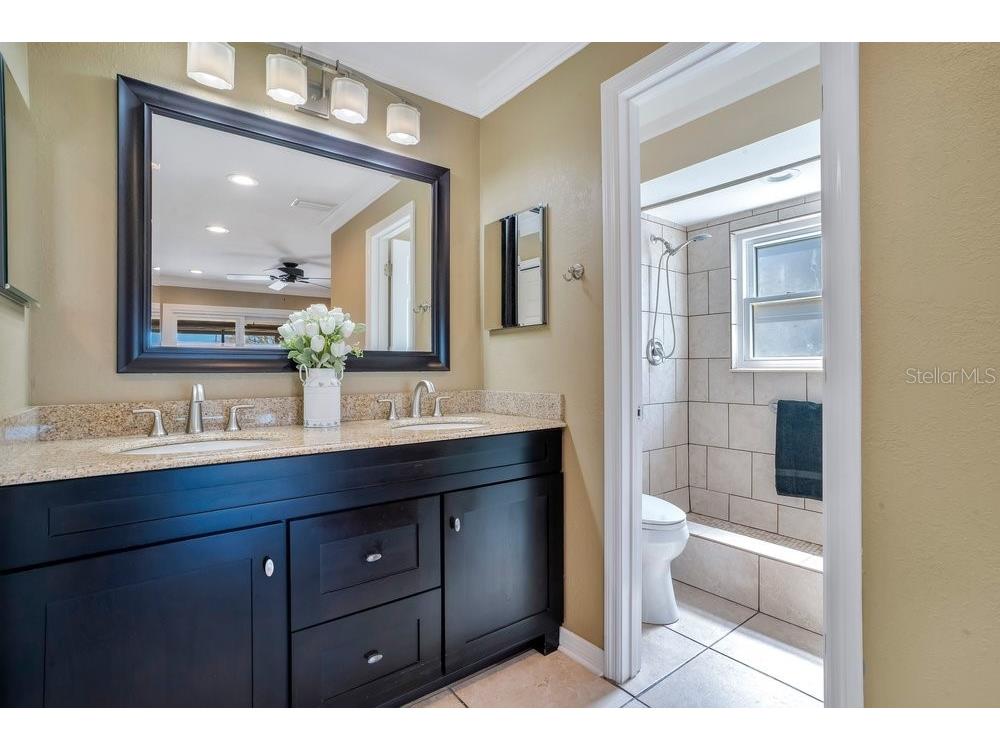 6704 Seafairer Drive Tampa FL 33615 TB8479841 image16
