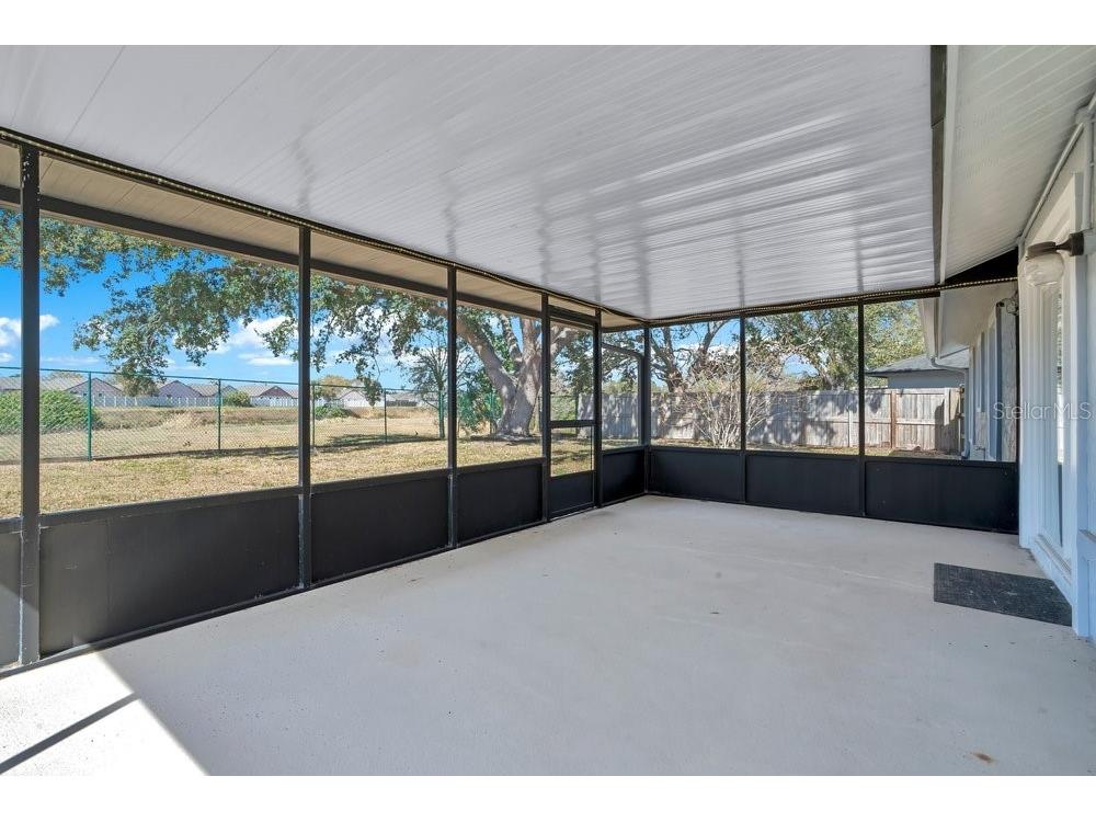 6704 Seafairer Drive Tampa FL 33615 TB8479841 image22