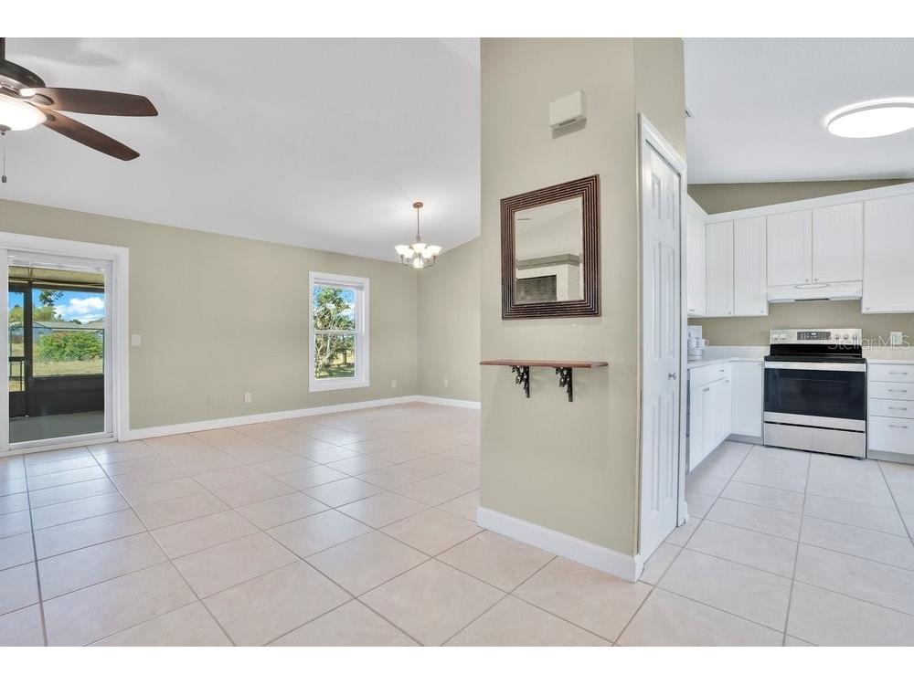 6704 Seafairer Drive Tampa FL 33615 TB8479841 image9