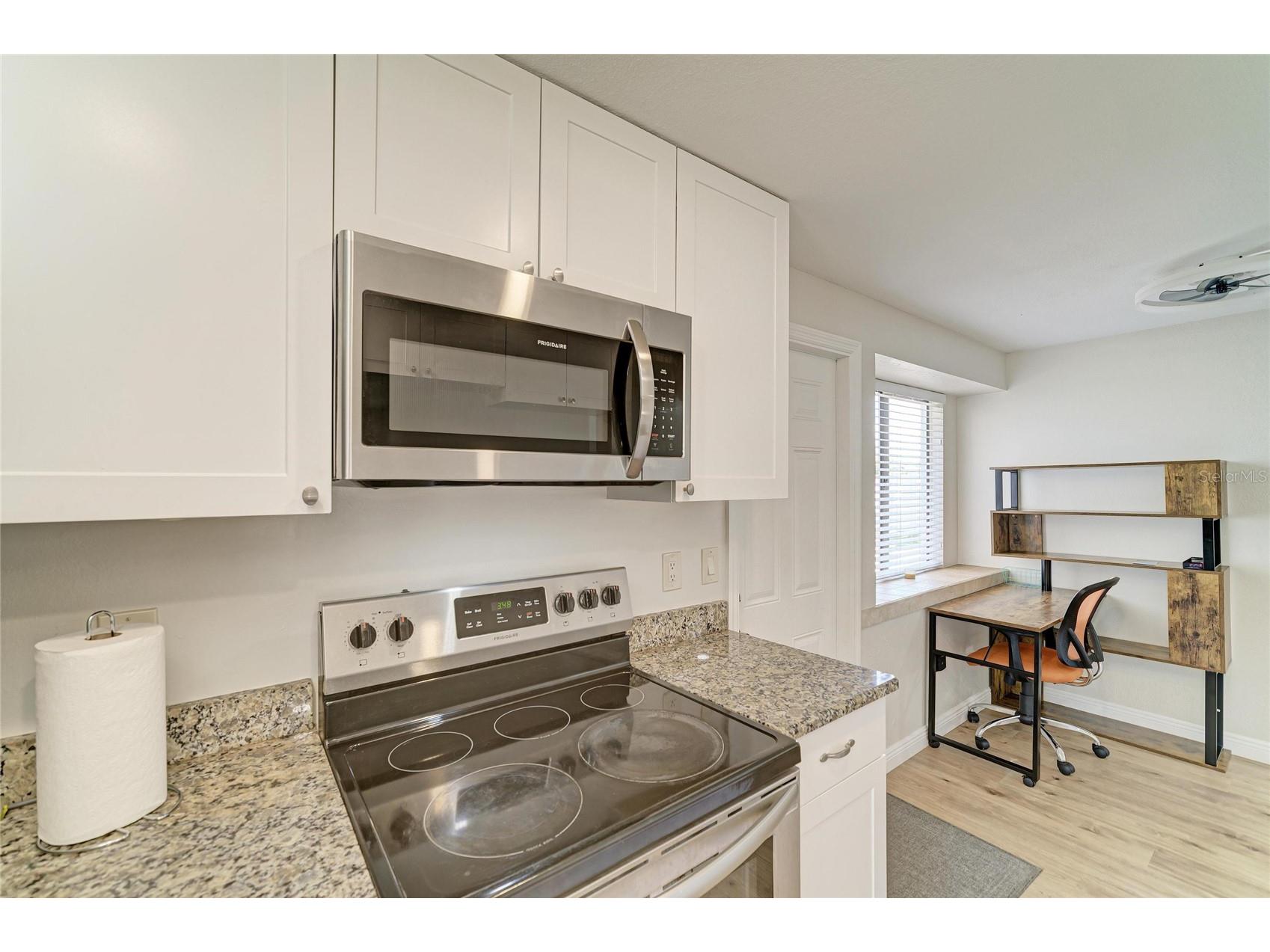 6705 35th Avenue W Bradenton FL 34209 A4693336 image10