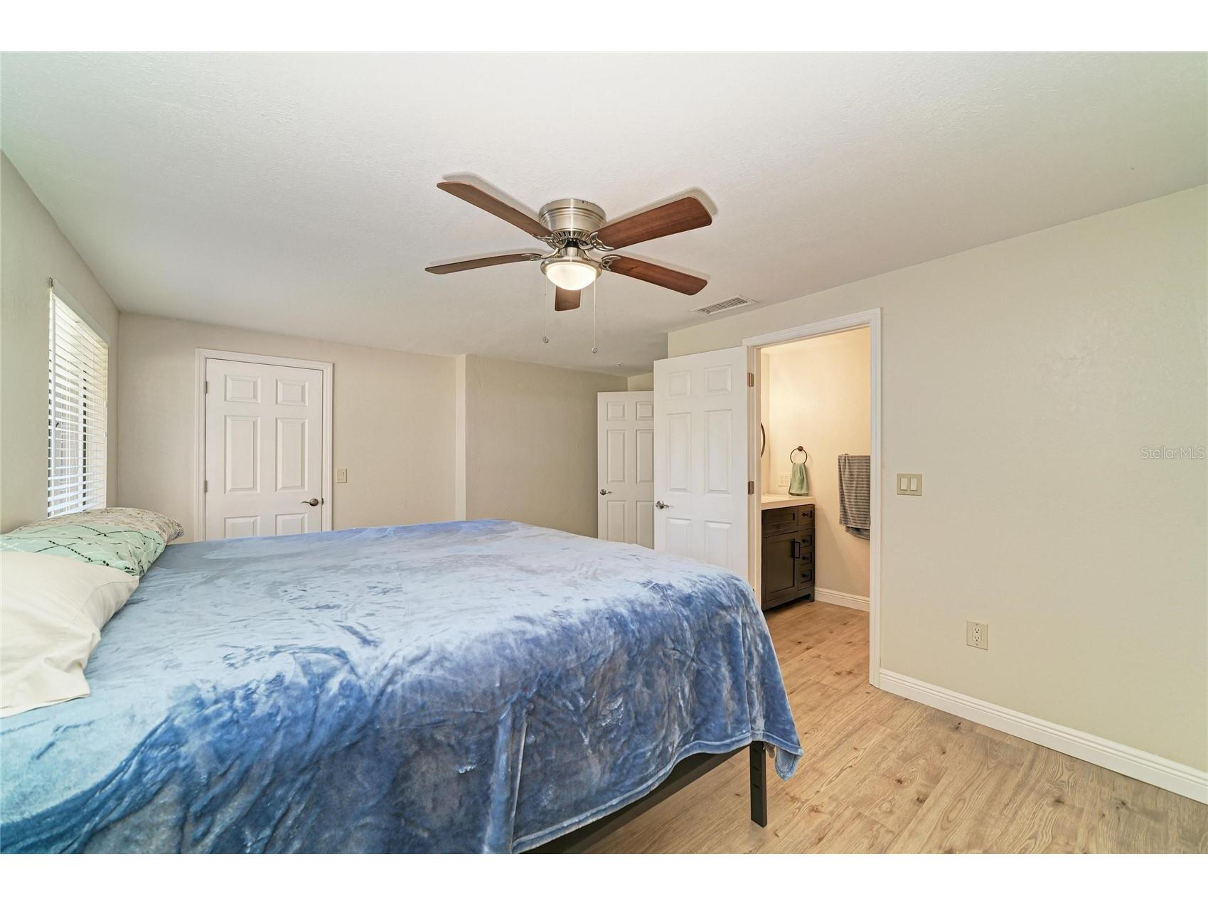 6705 35th Avenue W Bradenton FL 34209 A4693336 image29