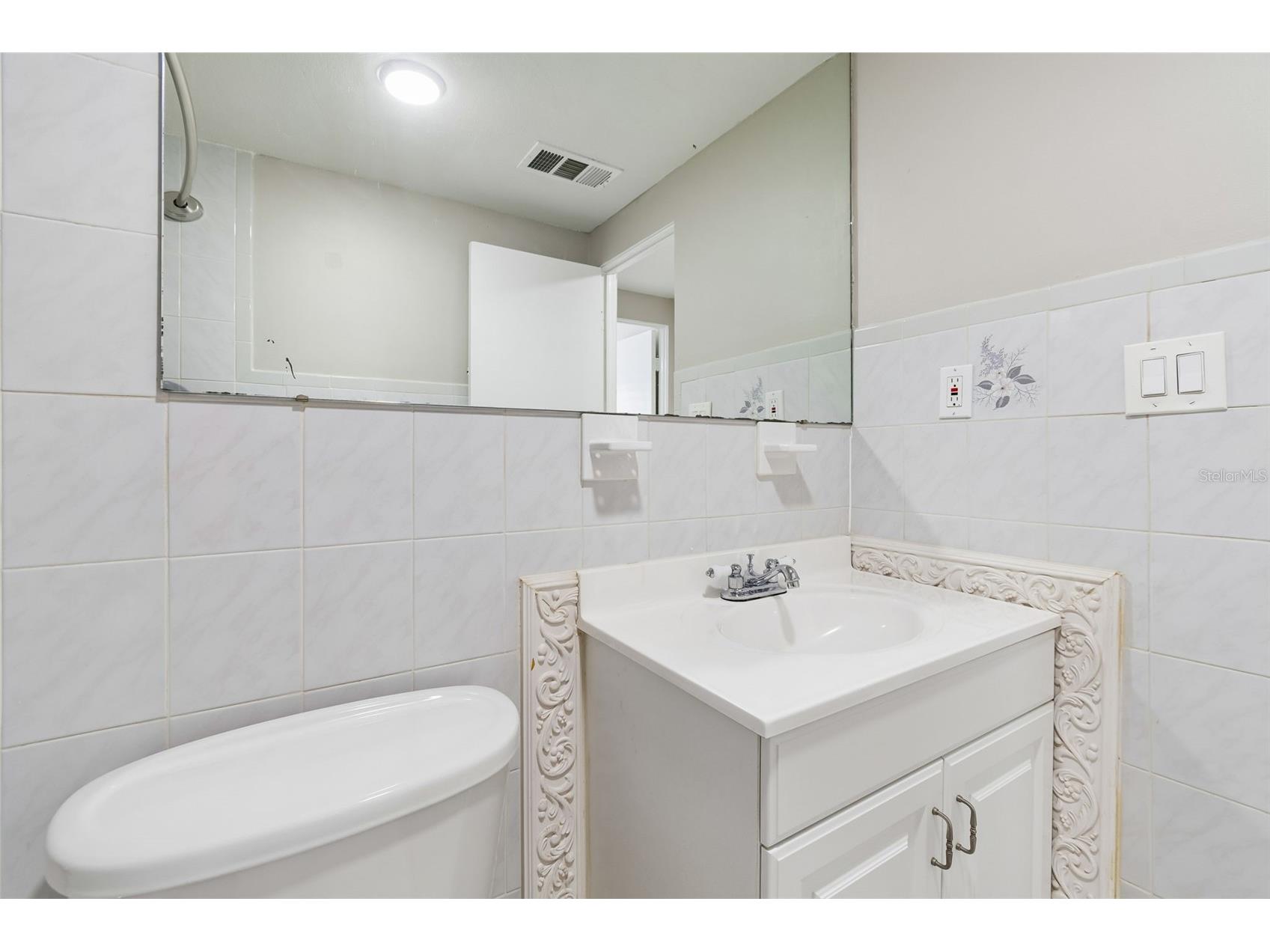 6705 Ralston Beach Circle Tampa FL 33614 TB8486137 image19