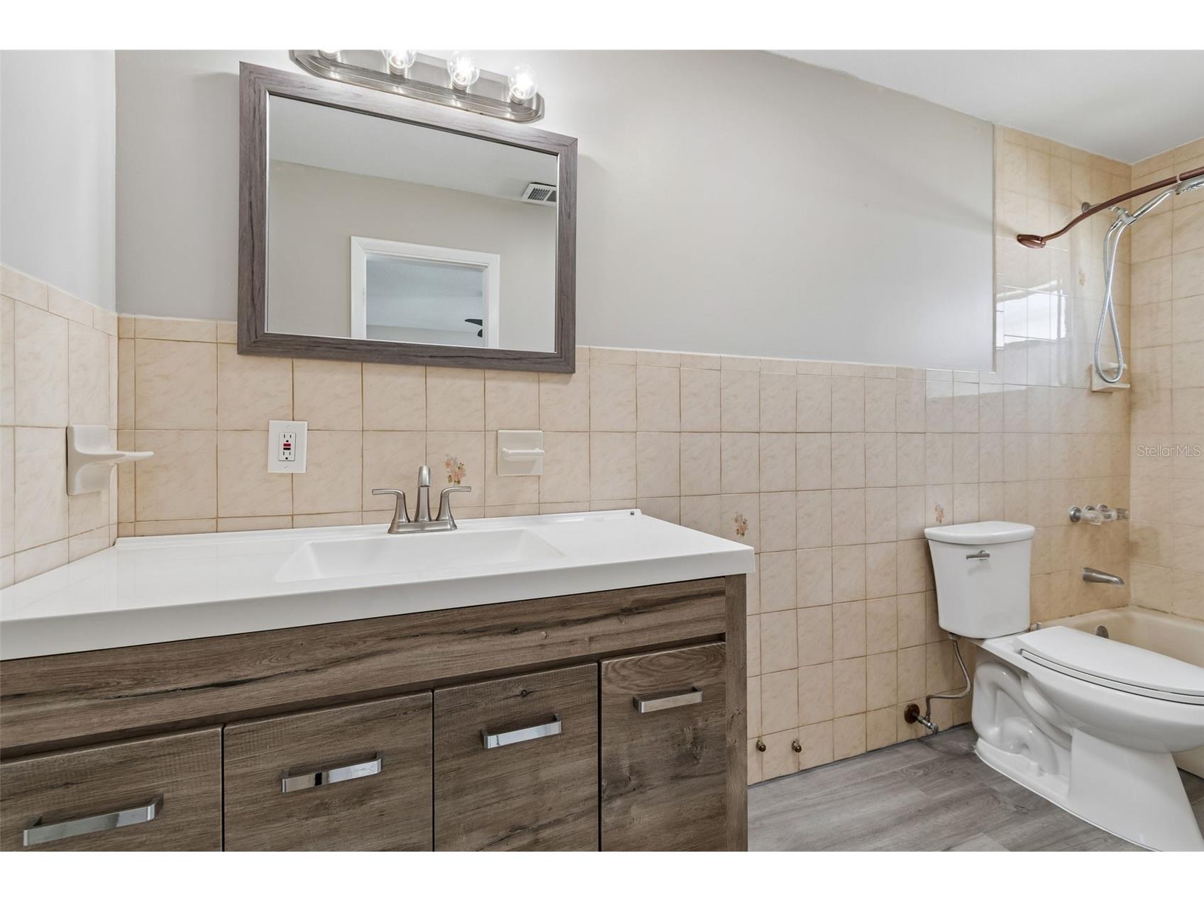 6705 Ralston Beach Circle Tampa FL 33614 TB8486137 image26