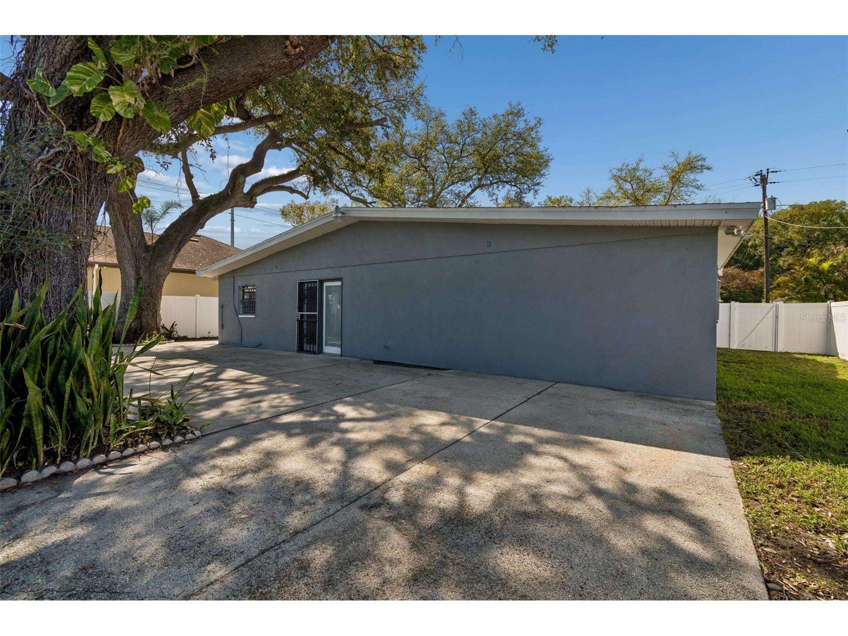 6705 Ralston Beach Circle Tampa FL 33614 TB8486137 image35