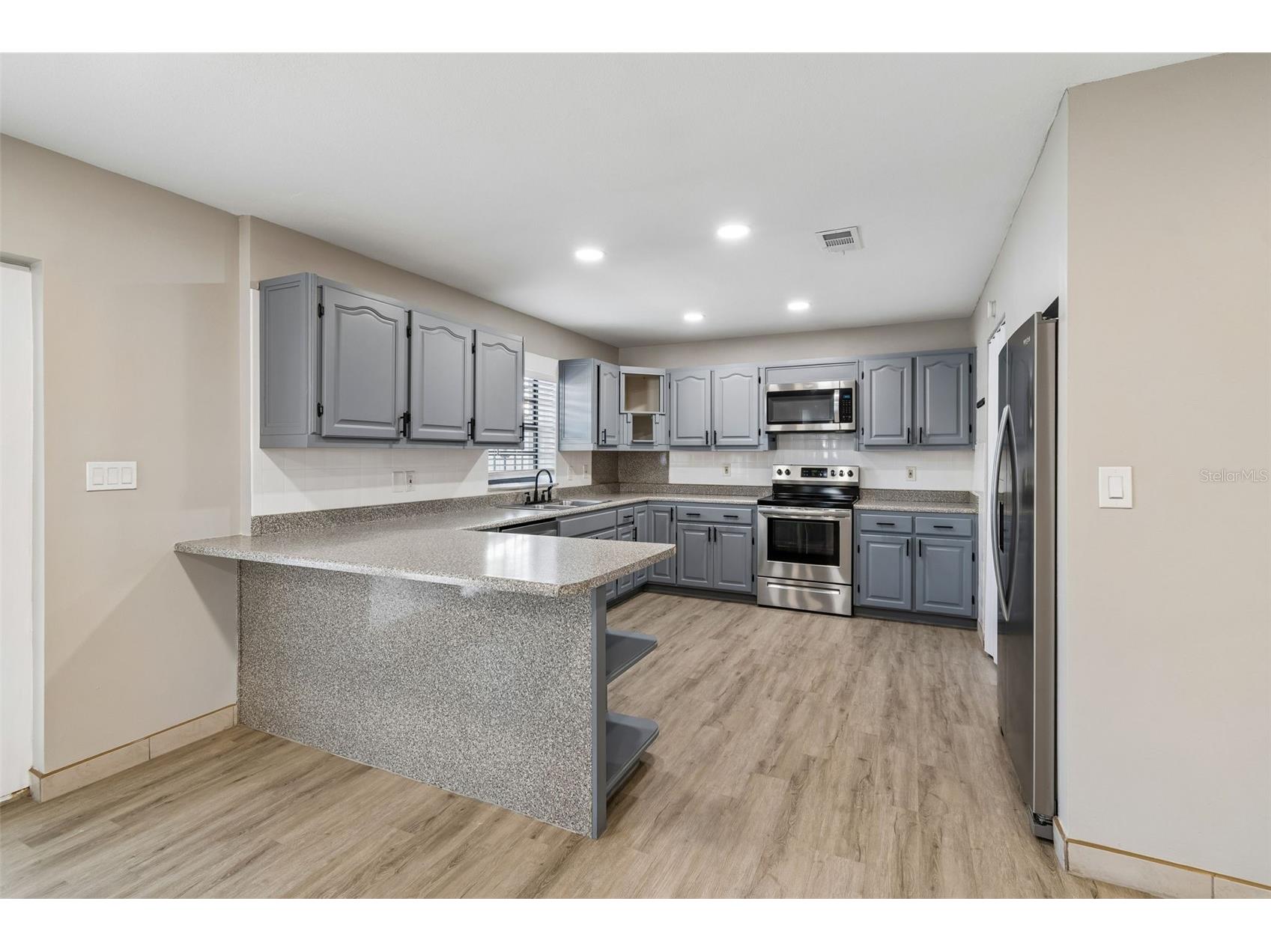 6705 Ralston Beach Circle Tampa FL 33614 TB8486137 image7