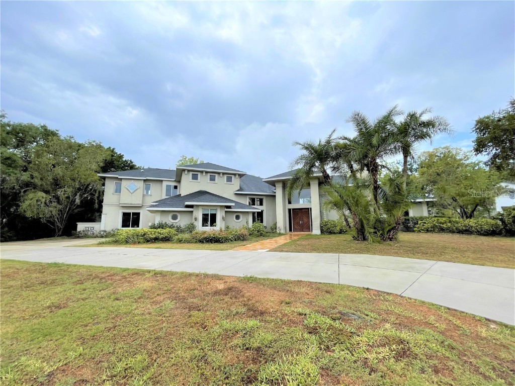 6706 Oakmont Way Bradenton FL 34202 - BRADEN RIVER C7474964 image1