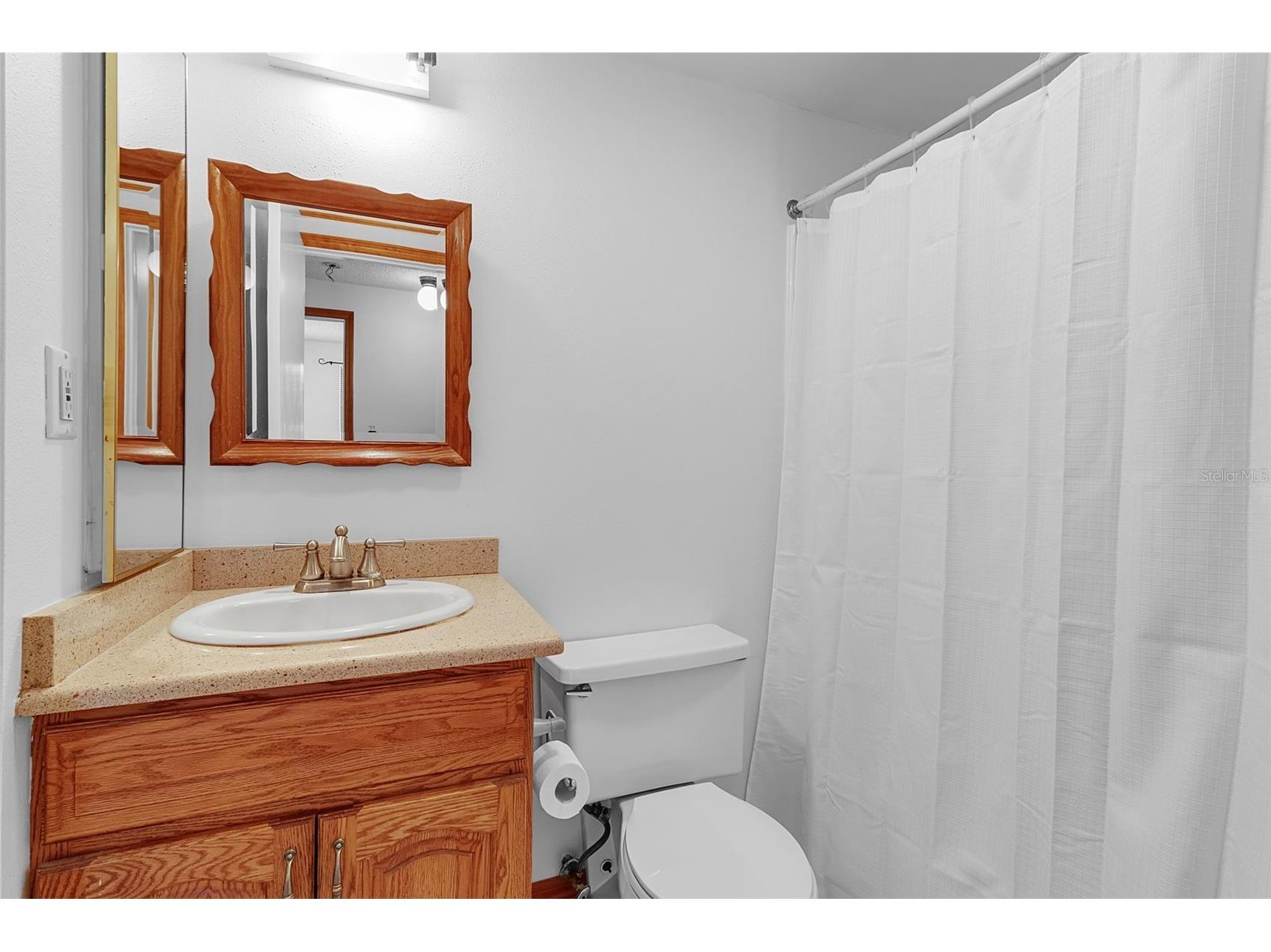 6707 35th Avenue W Bradenton FL 34209 A4692024 image24