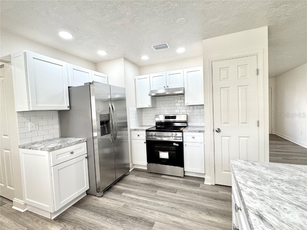 6707 Carovel Avenue North Port FL 34287 A4667389 image11