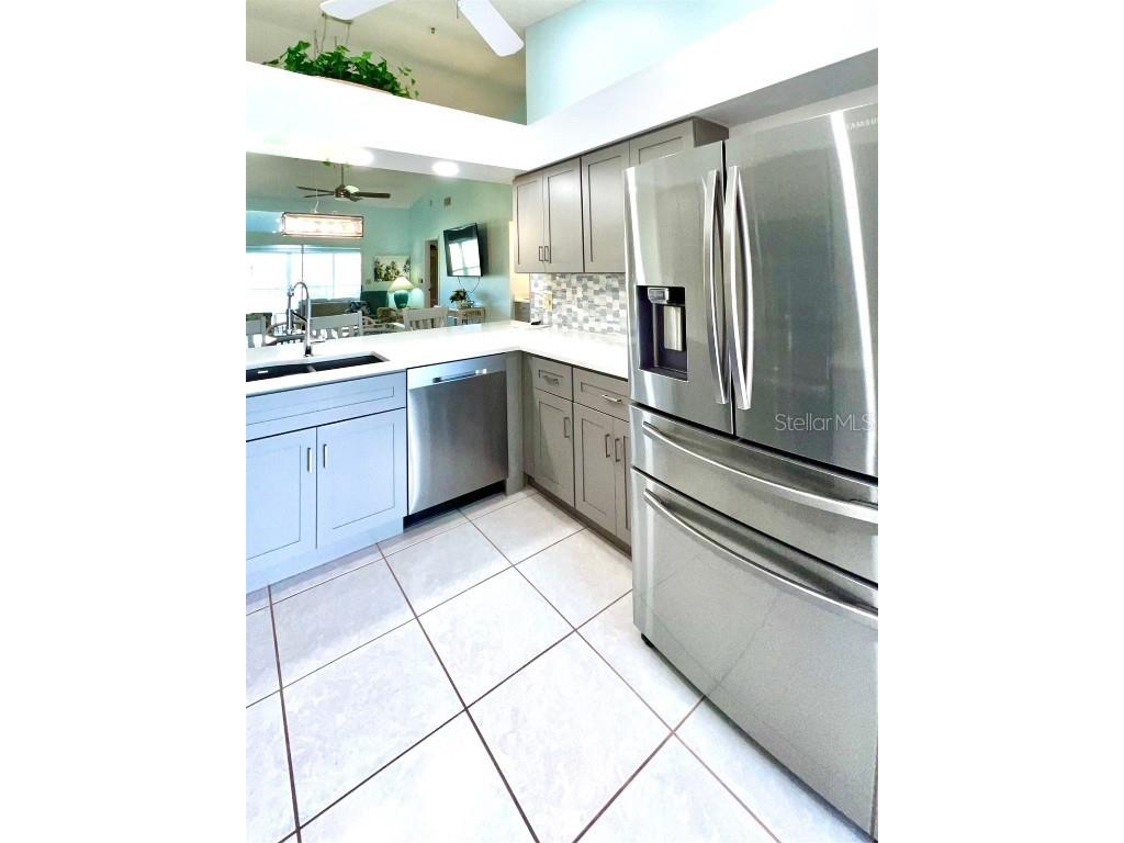 6707 Stone River Road #203 Bradenton FL 34203 A4635562 image14