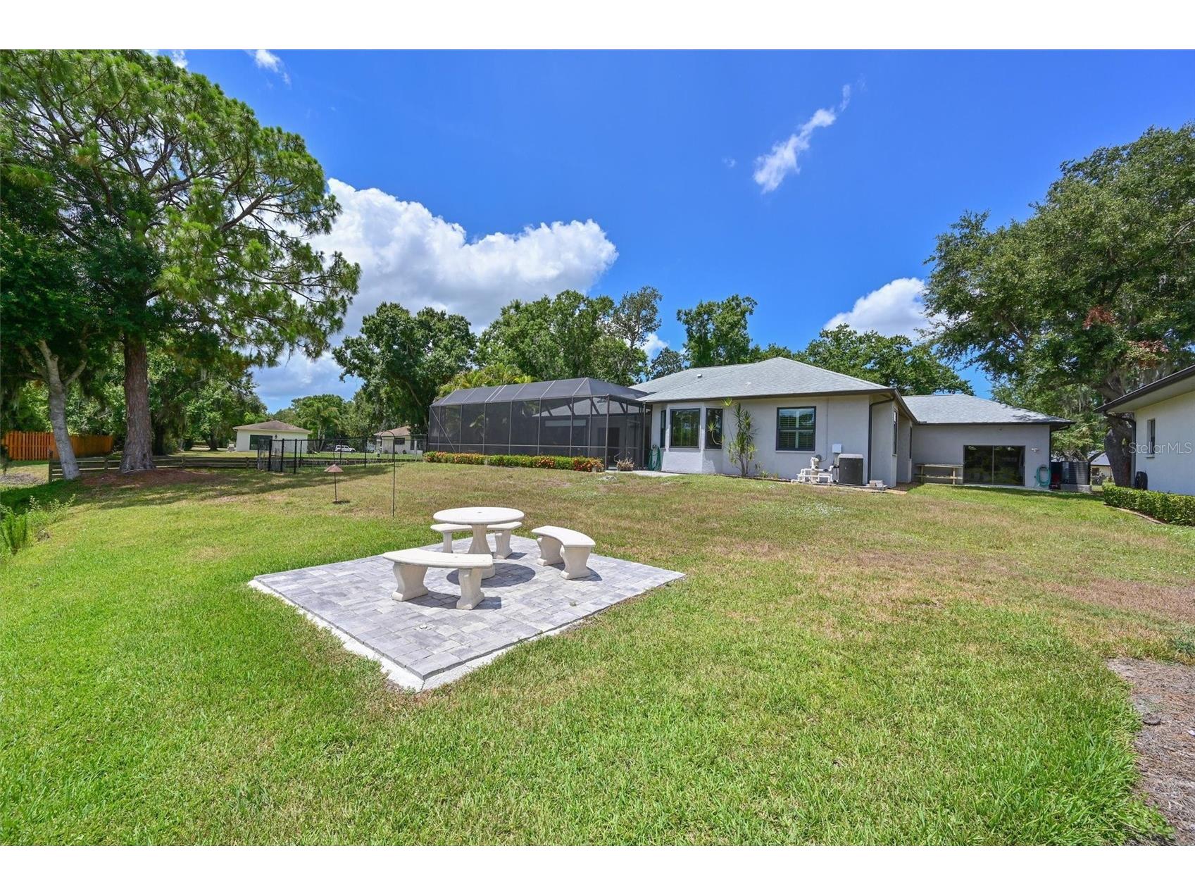 6708 90th Street E Bradenton FL 34202 - SPRING FED LAKE A4697502 image37