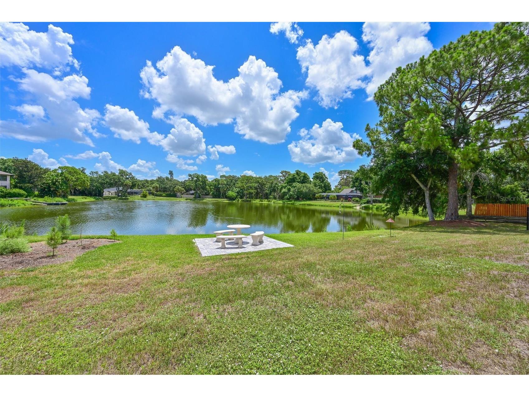 6708 90th Street E Bradenton FL 34202 - SPRING FED LAKE A4697502 image38