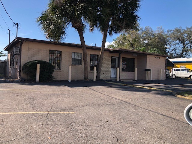 6708 N Armenia Avenue Tampa FL 33604 T3362015 image1