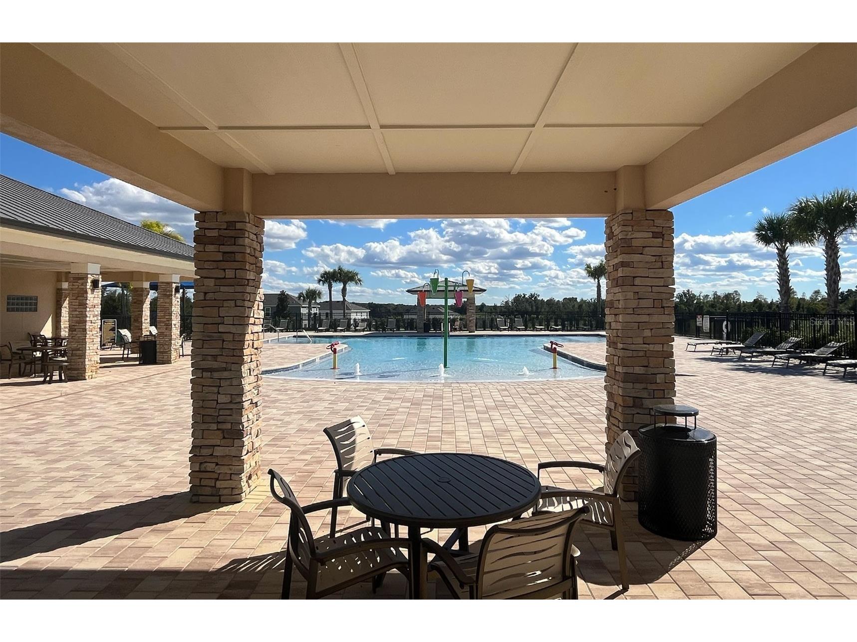 6708 Spotted Eagle Loop Howey In The Hills FL 34737 O6355019 image14
