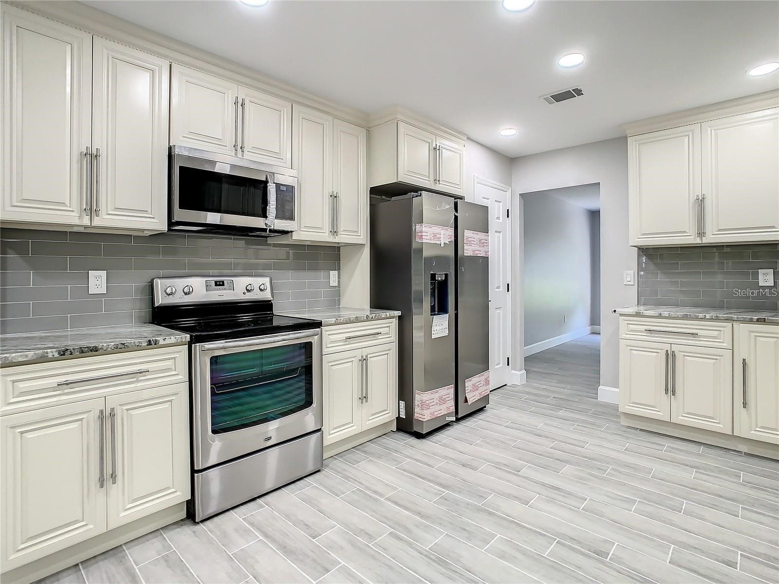 6708 Yardley Way Tampa FL 33647 TB8489115 image12