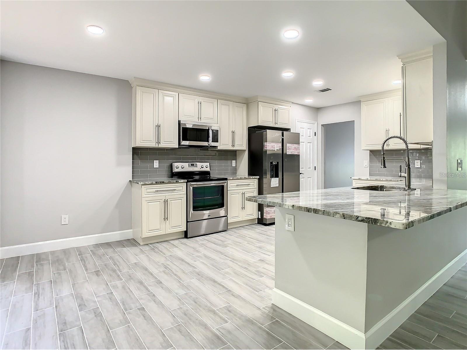 6708 Yardley Way Tampa FL 33647 TB8489115 image13