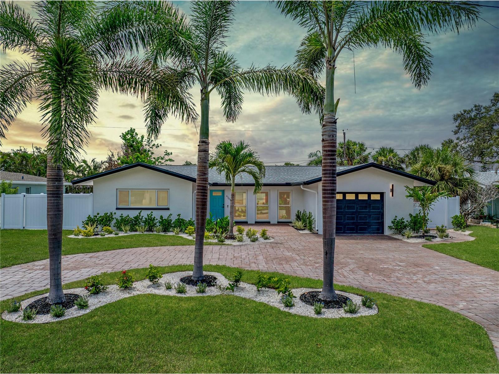 6709 Cardinal Drive S Saint Petersburg FL 33707 TB8456636 image1