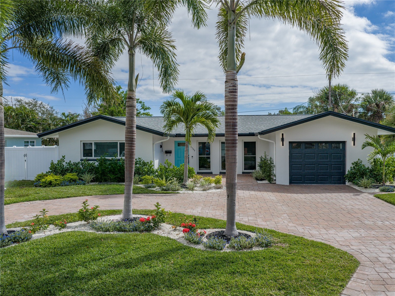 6709 Cardinal Drive S Saint Petersburg FL 33707 TB8456636 image2