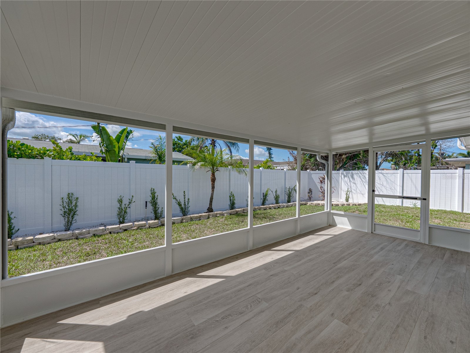 6709 Cardinal Drive S Saint Petersburg FL 33707 TB8456636 image57