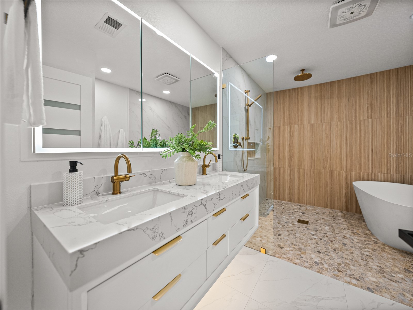 6709 Cardinal Drive S Saint Petersburg FL 33707 TB8532569 image24