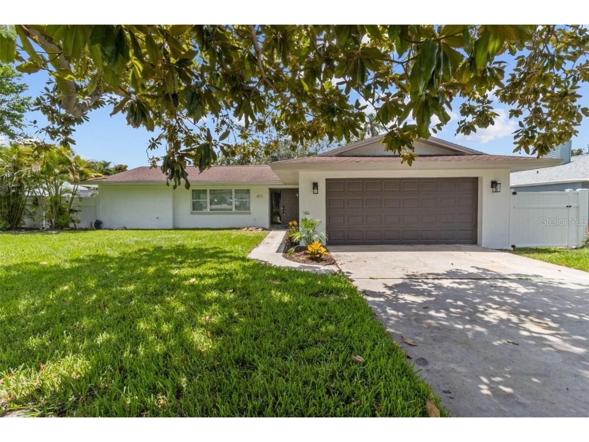 671 25th Street SW Largo FL 33770 O6324729 image1