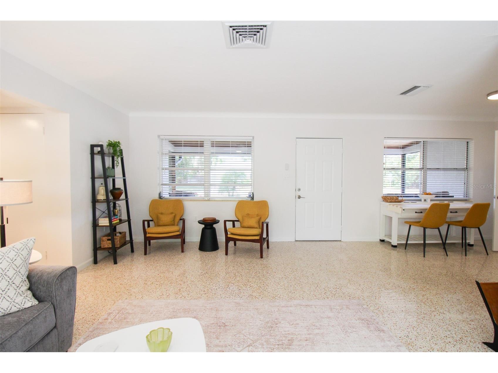 671 47th Street Sarasota FL 34234 A4694990 image6