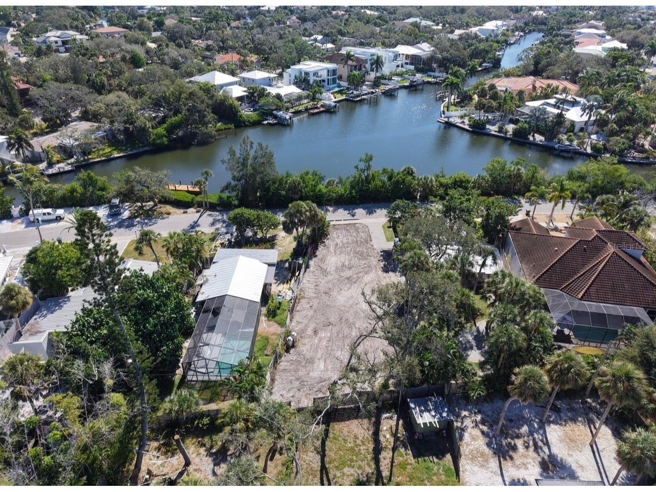 671 Avenida Del Norte Sarasota FL 34242 A4687911 image14