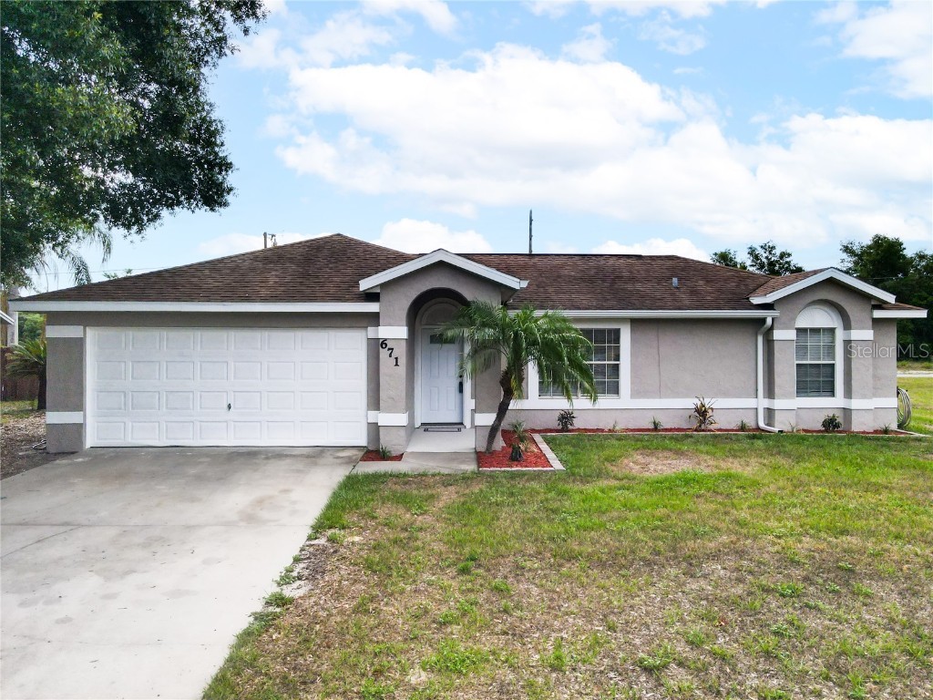 671 Stallings Avenue Deltona FL 32738 V4936721 image1