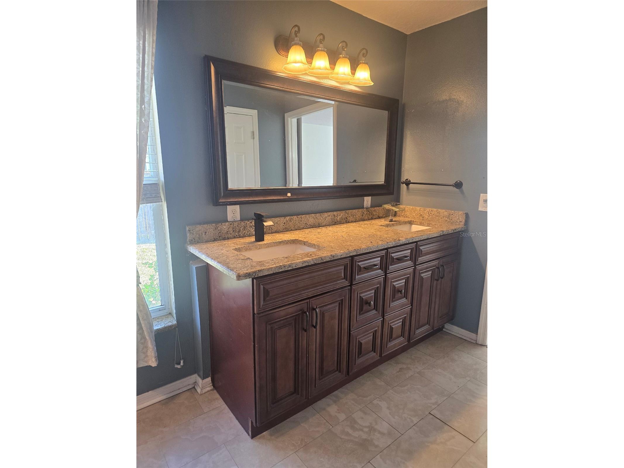 671 W Cadillac Drive Altamonte Springs FL 32714 O6387514 image14