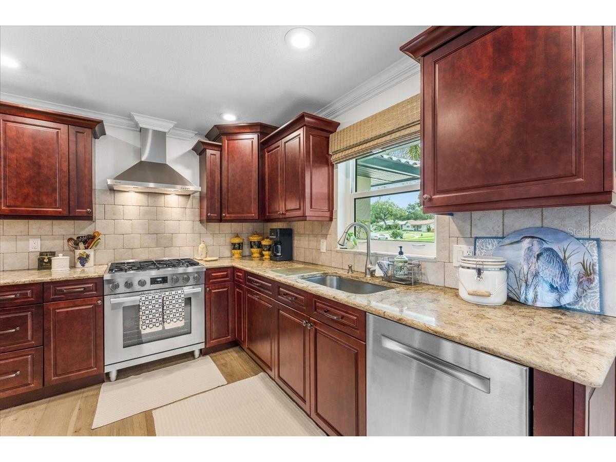6710 121st Street Seminole FL 33772 TB8514414 image14