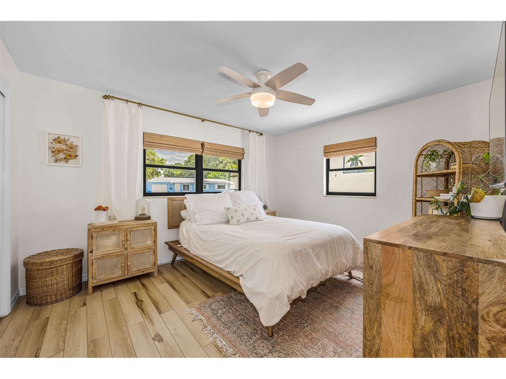 6710 32nd Avenue N Saint Petersburg FL 33710 TB8525511 image15