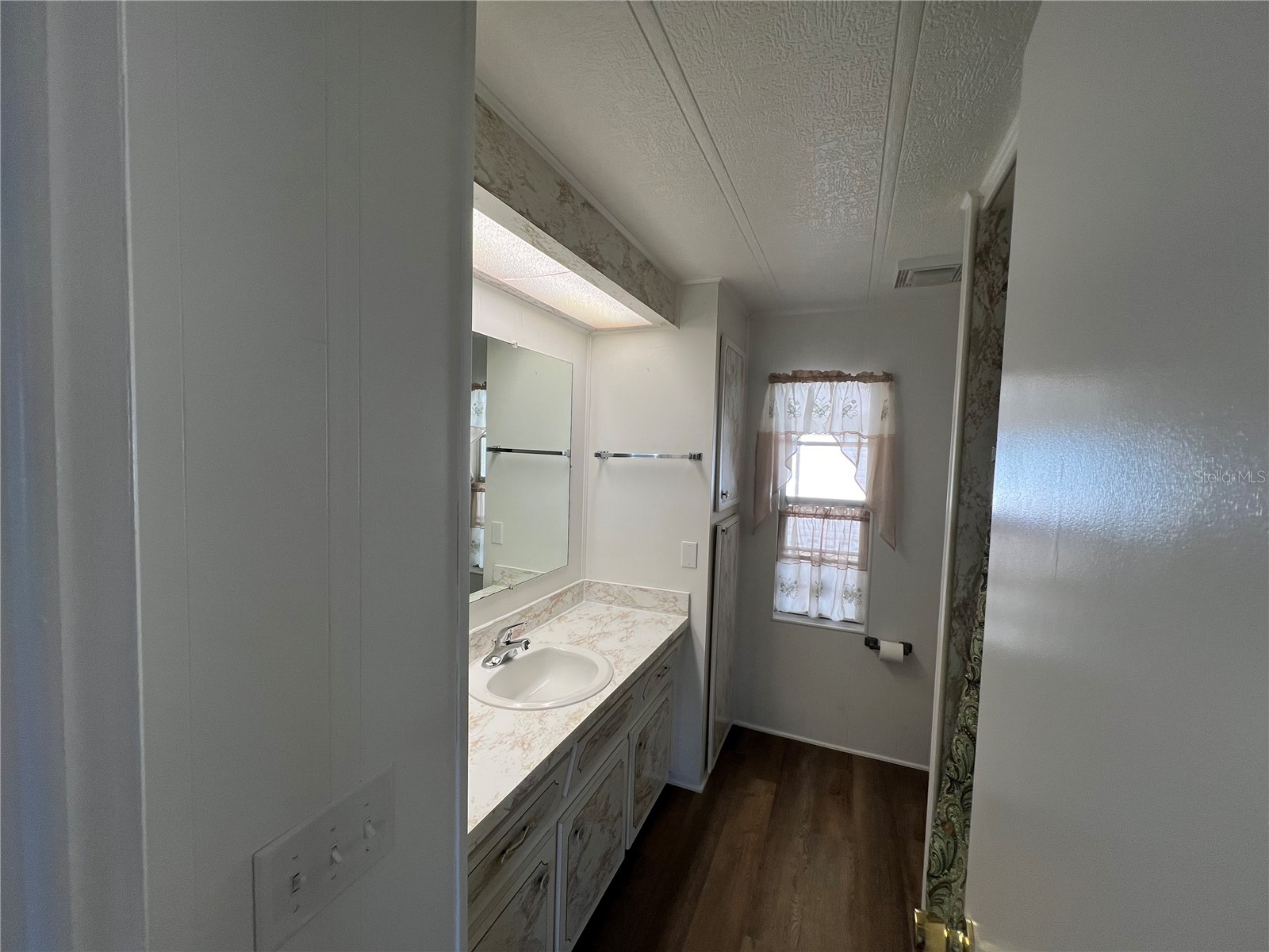 6710 36th Avenue E #103 Palmetto FL 34221 A4676281 image21