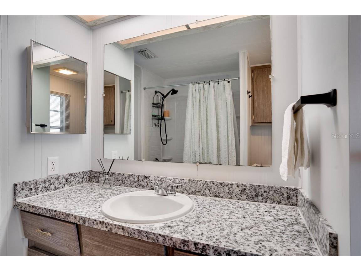 6710 36th Avenue E #106 Palmetto FL 34221 TB8415593 image11