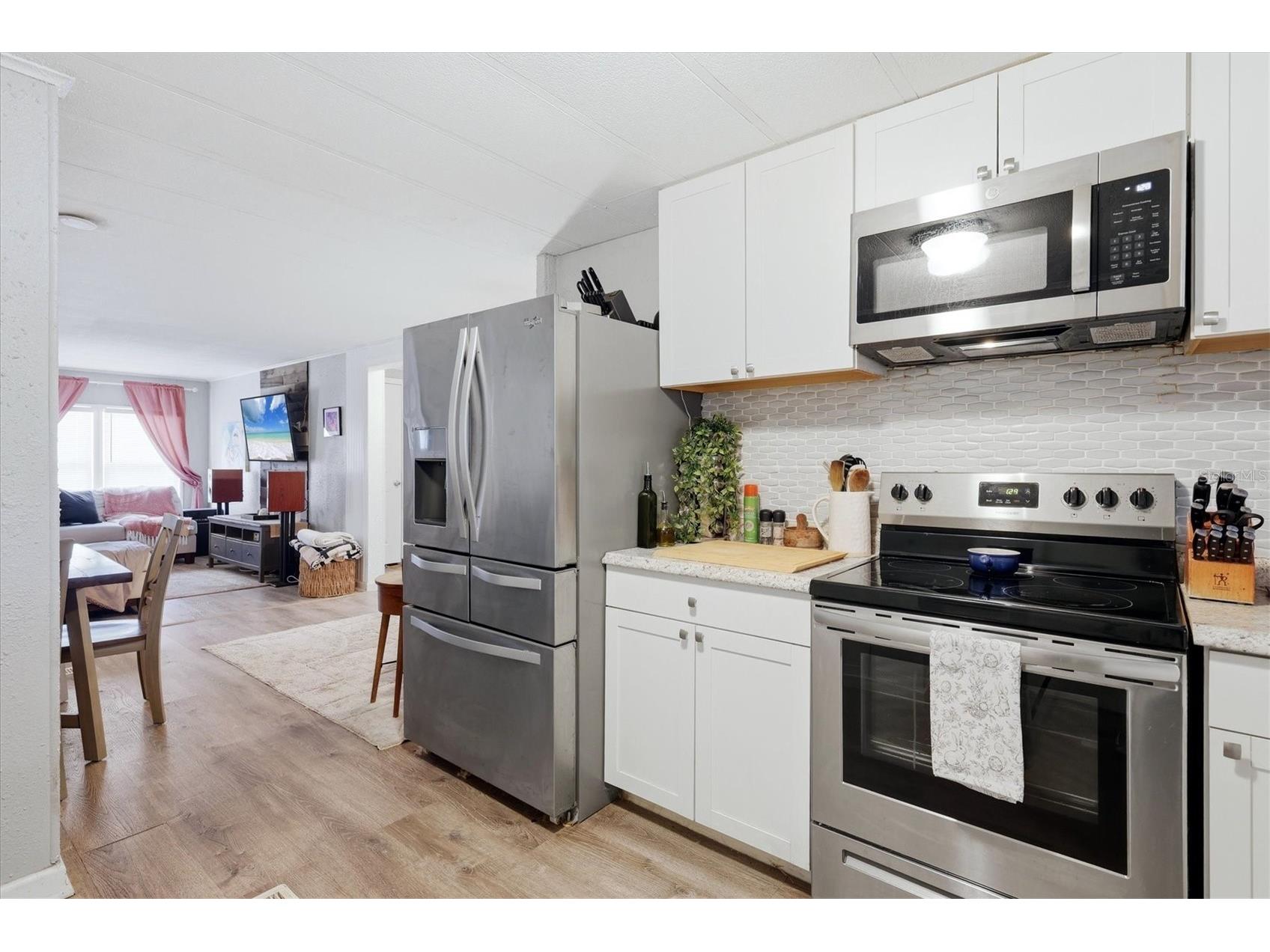 6710 36th Avenue E #181 Palmetto FL 34221 - LAKE HENRY A4688929 image15