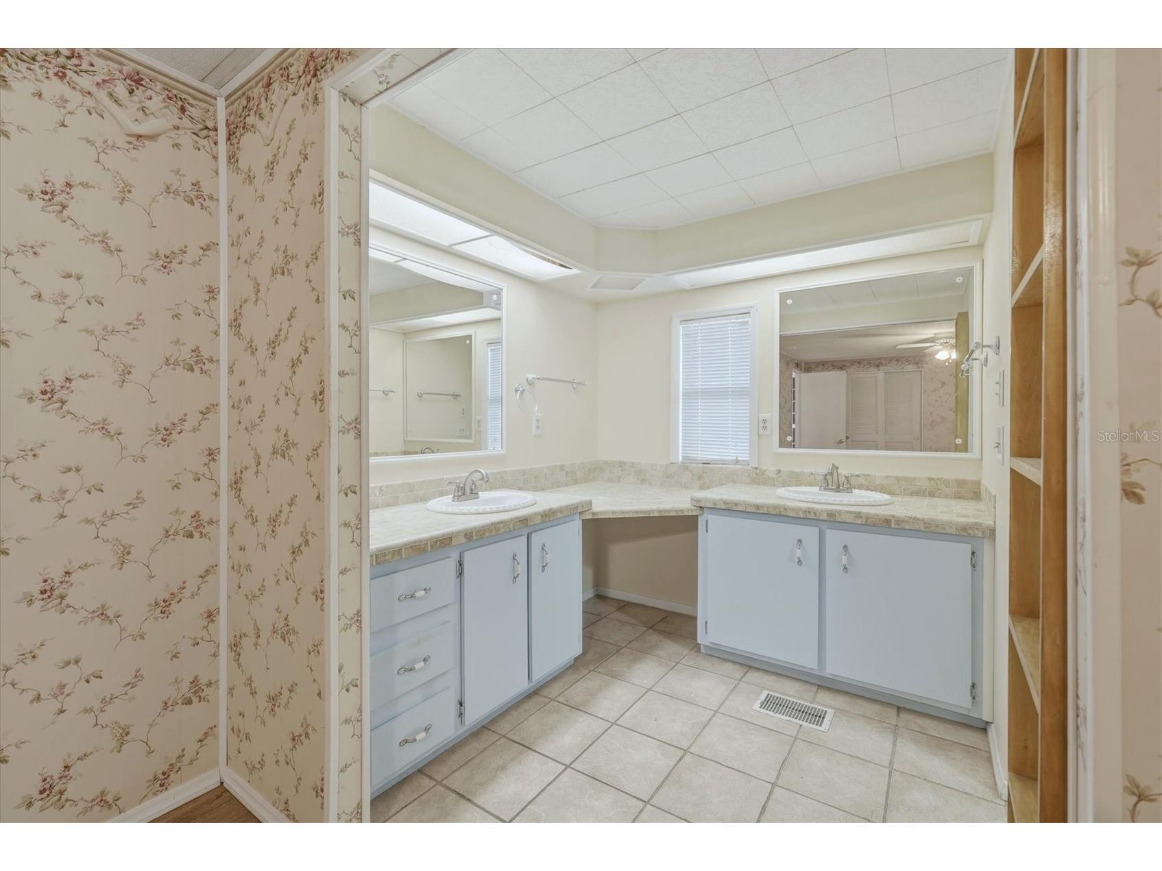 6710 36th Avenue E #201 Palmetto FL 34221 A4683523 image17