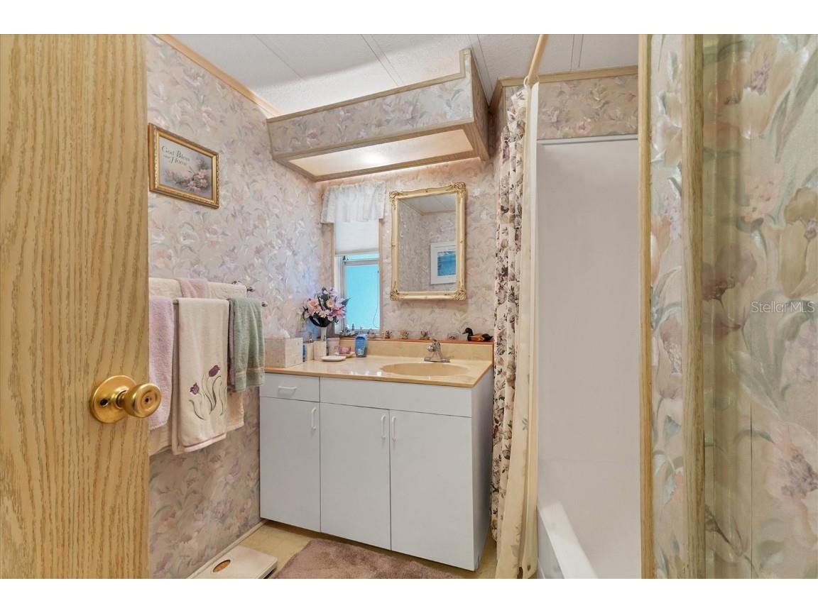 6710 36th Avenue E #52 Palmetto FL 34221 A4664864 image18