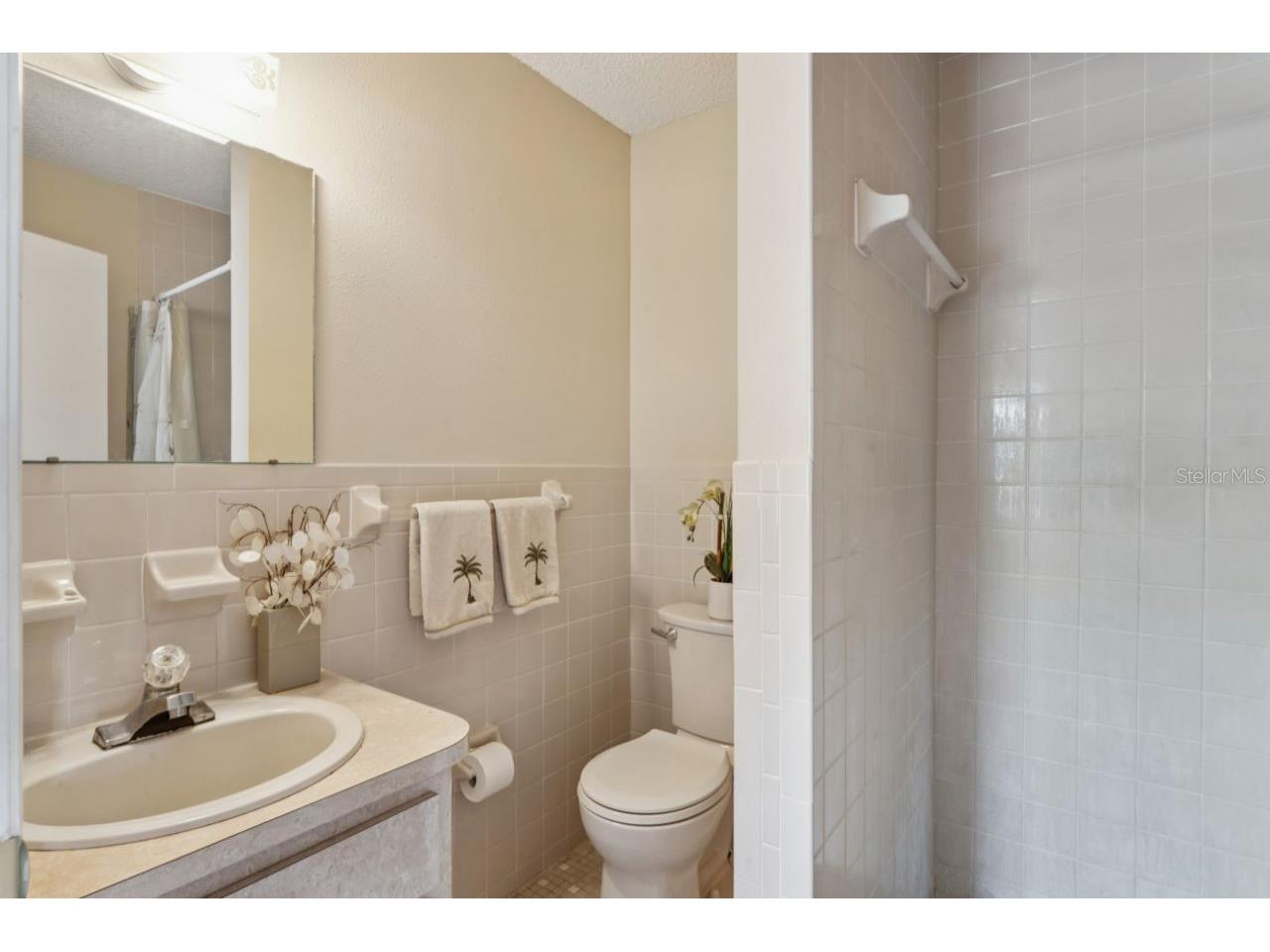 6710 Hickorywood Ln #1B New Port Richey FL 34653 W7874234 image21