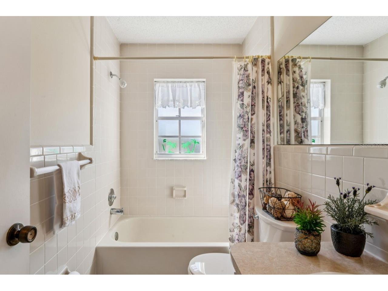 6710 Hickorywood Ln #1B New Port Richey FL 34653 W7874234 image27