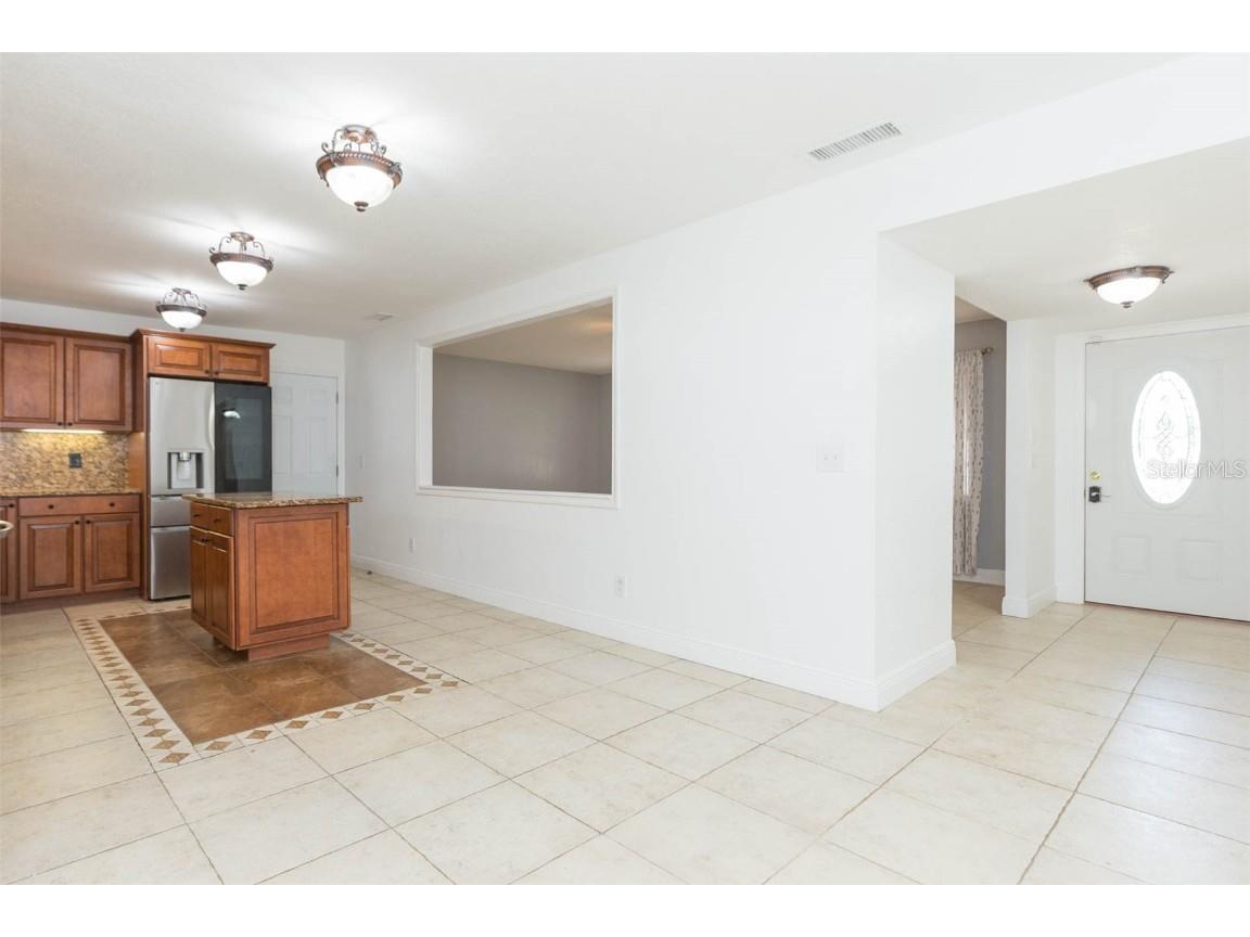 6710 Mornay Circle Tampa FL 33615 TB8453703 image10