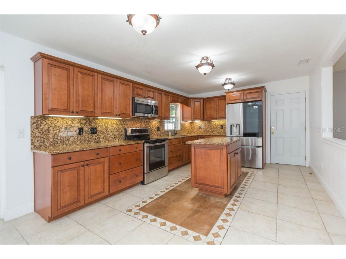 6710 Mornay Circle Tampa FL 33615 TB8453703 image13