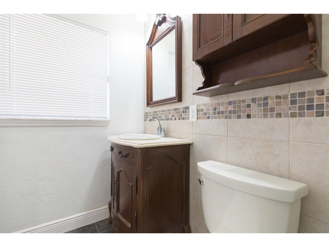 6710 Mornay Circle Tampa FL 33615 TB8453703 image23