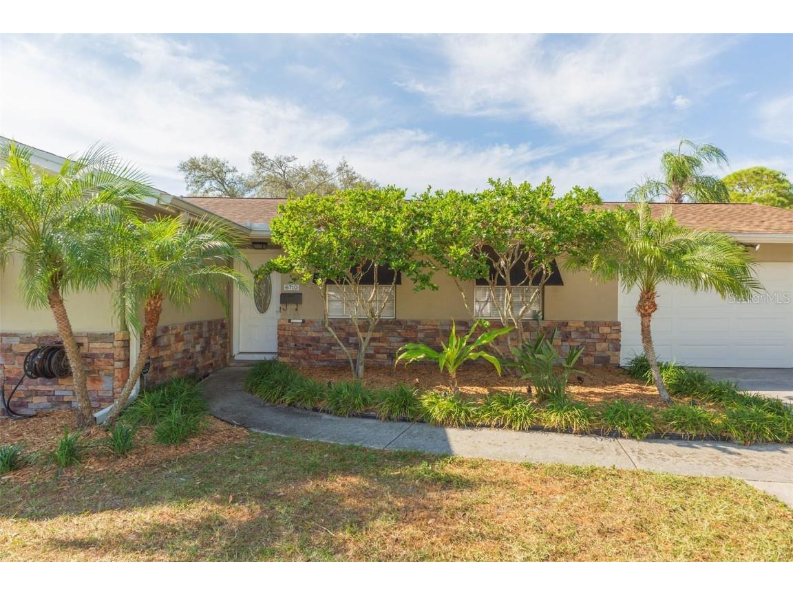 6710 Mornay Circle Tampa FL 33615 TB8453703 image3