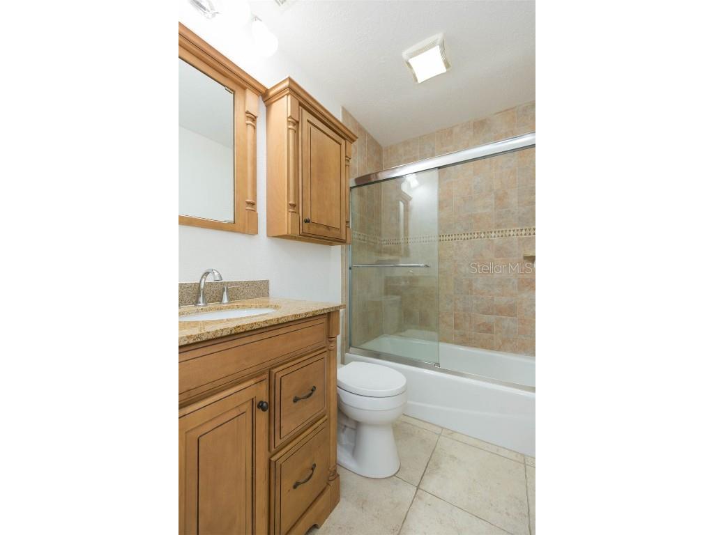 6710 Mornay Circle Tampa FL 33615 TB8453703 image31