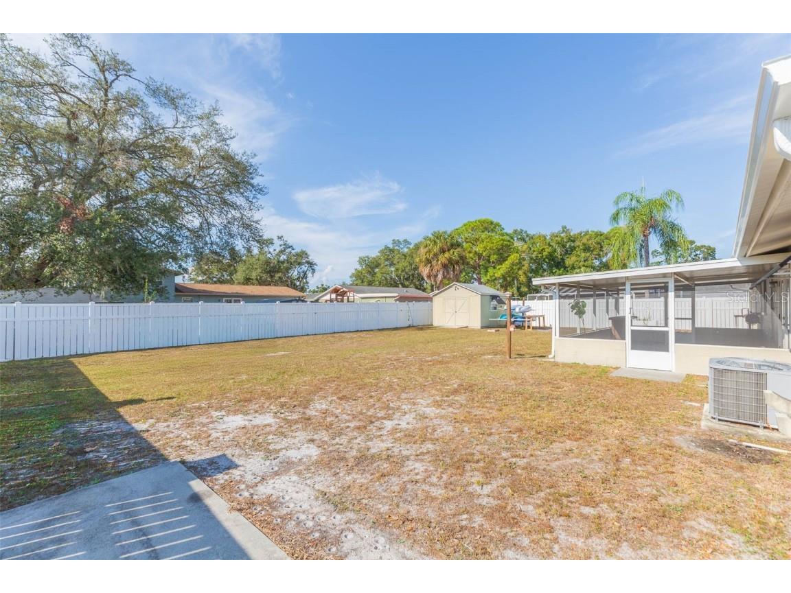 6710 Mornay Circle Tampa FL 33615 TB8453703 image36