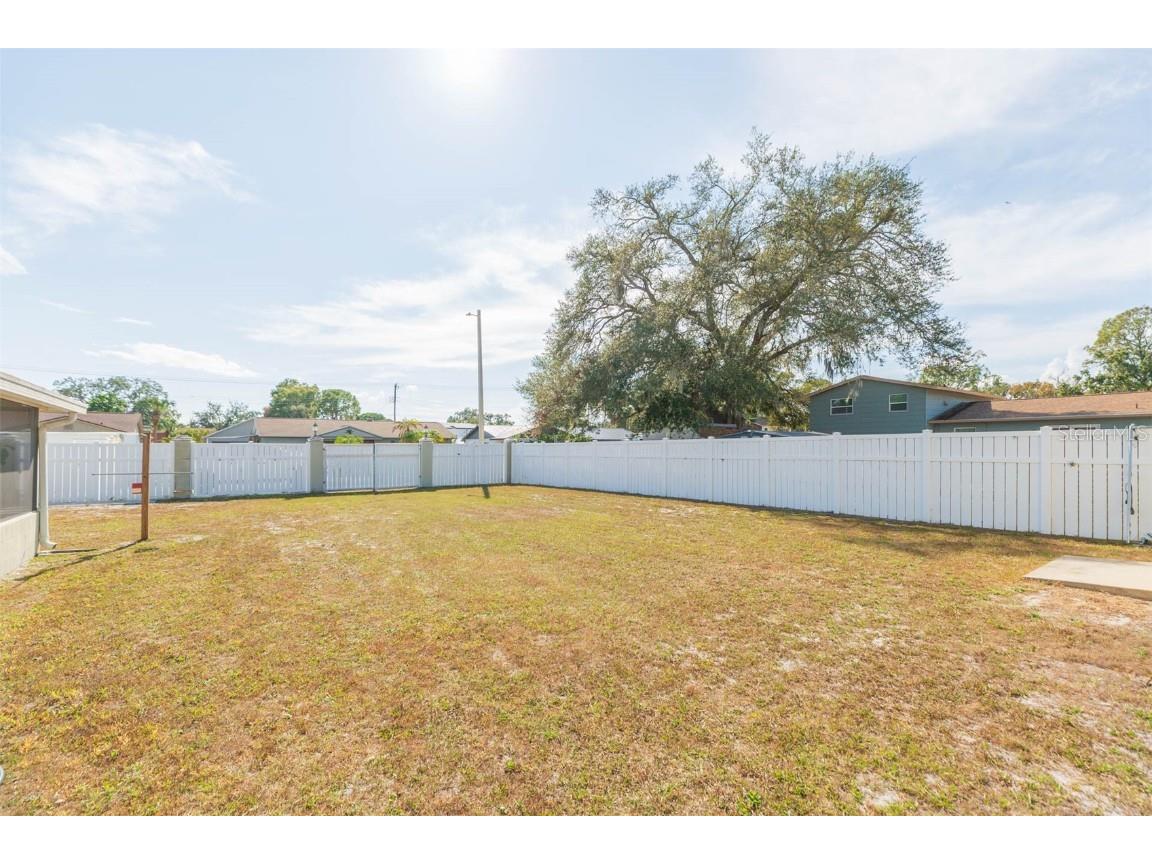 6710 Mornay Circle Tampa FL 33615 TB8453703 image40