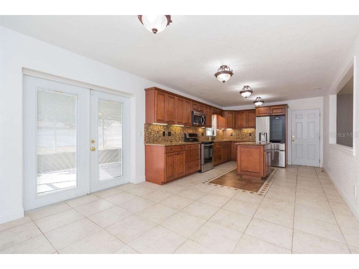 6710 Mornay Circle Tampa FL 33615 TB8453703 image9