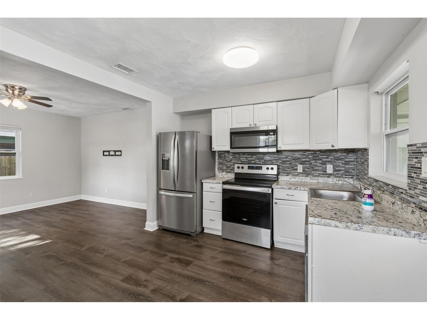 6710 N Harer Street Tampa FL 33604 TB8494207 image23