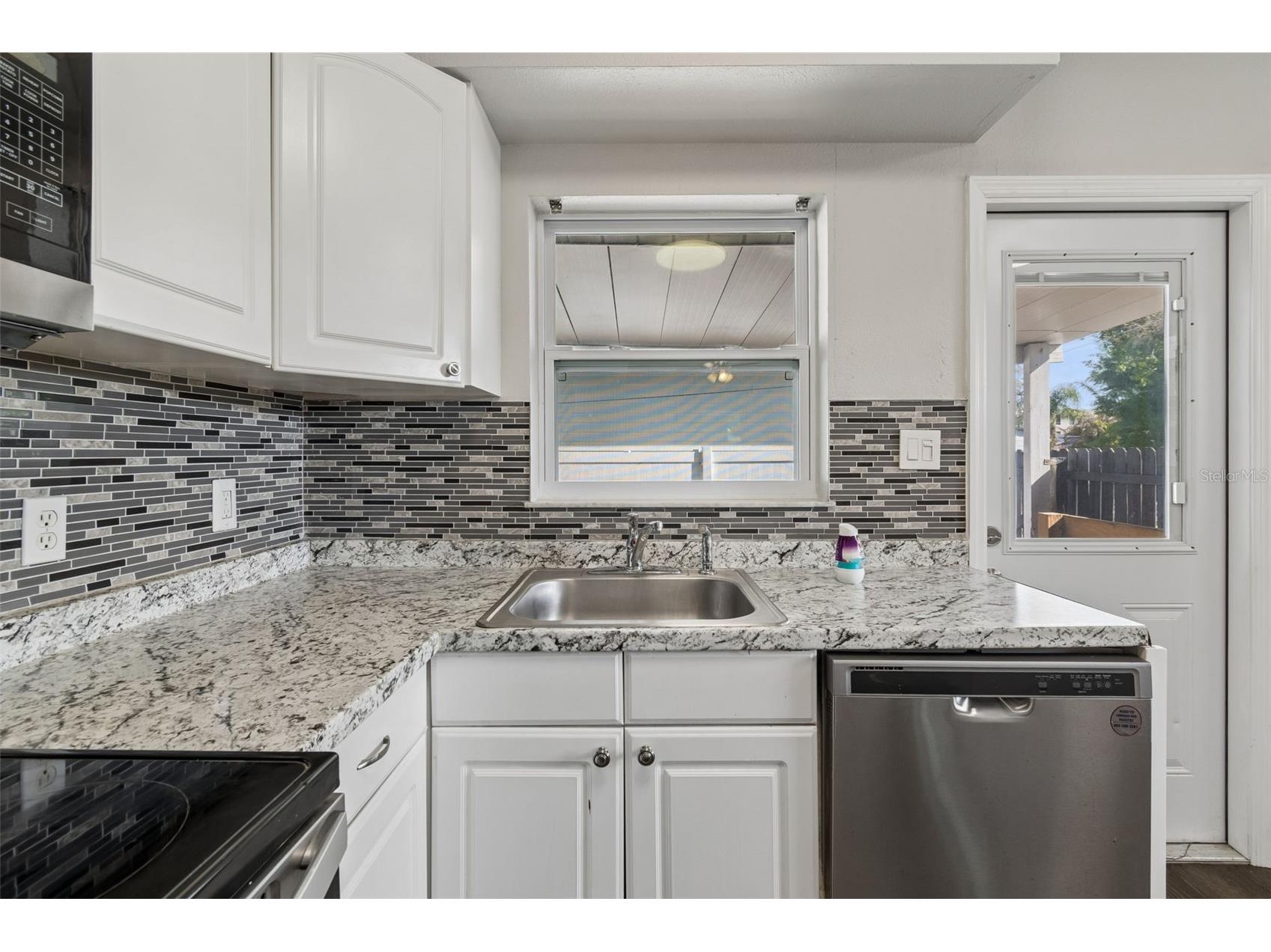 6710 N Harer Street Tampa FL 33604 TB8494207 image24