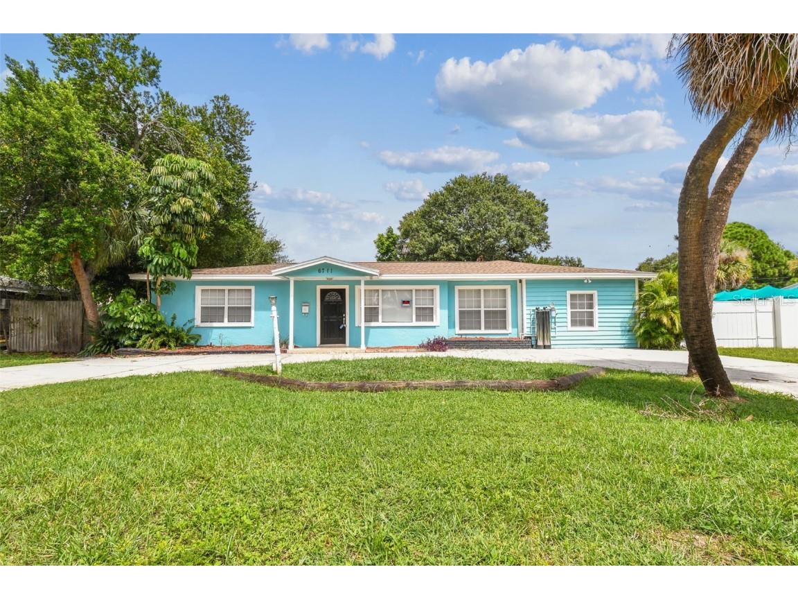 6711 9th Avenue N Saint Petersburg FL 33710 TB8301166 image1