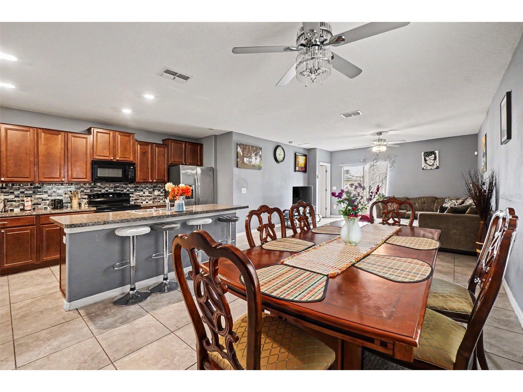 6711 Blue Moon Way Sun City Center FL 33573 A4694948 image4